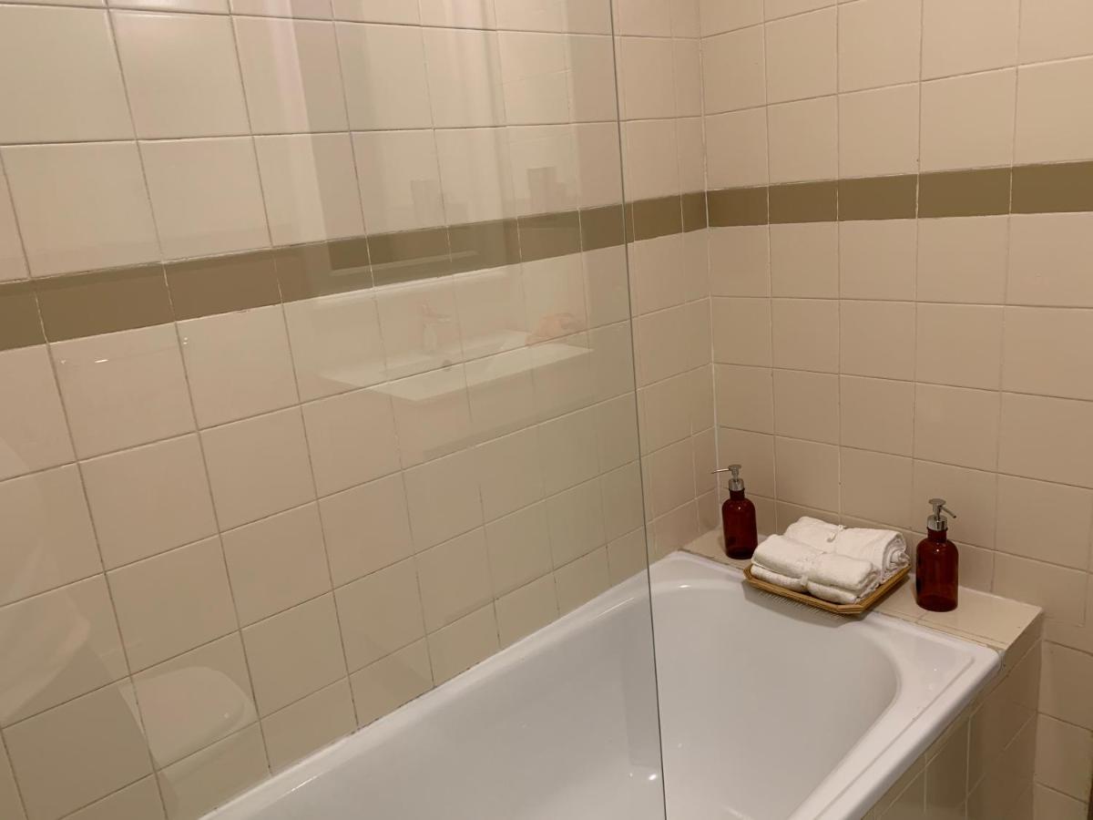 Girassol Apartamento Alcabideche Exteriör bild